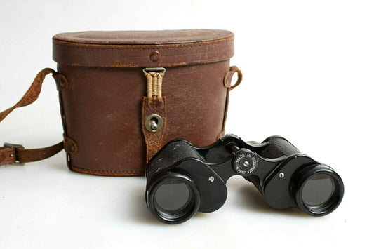 Magna 8X30 Field Binoculars with Case Occupied Japan