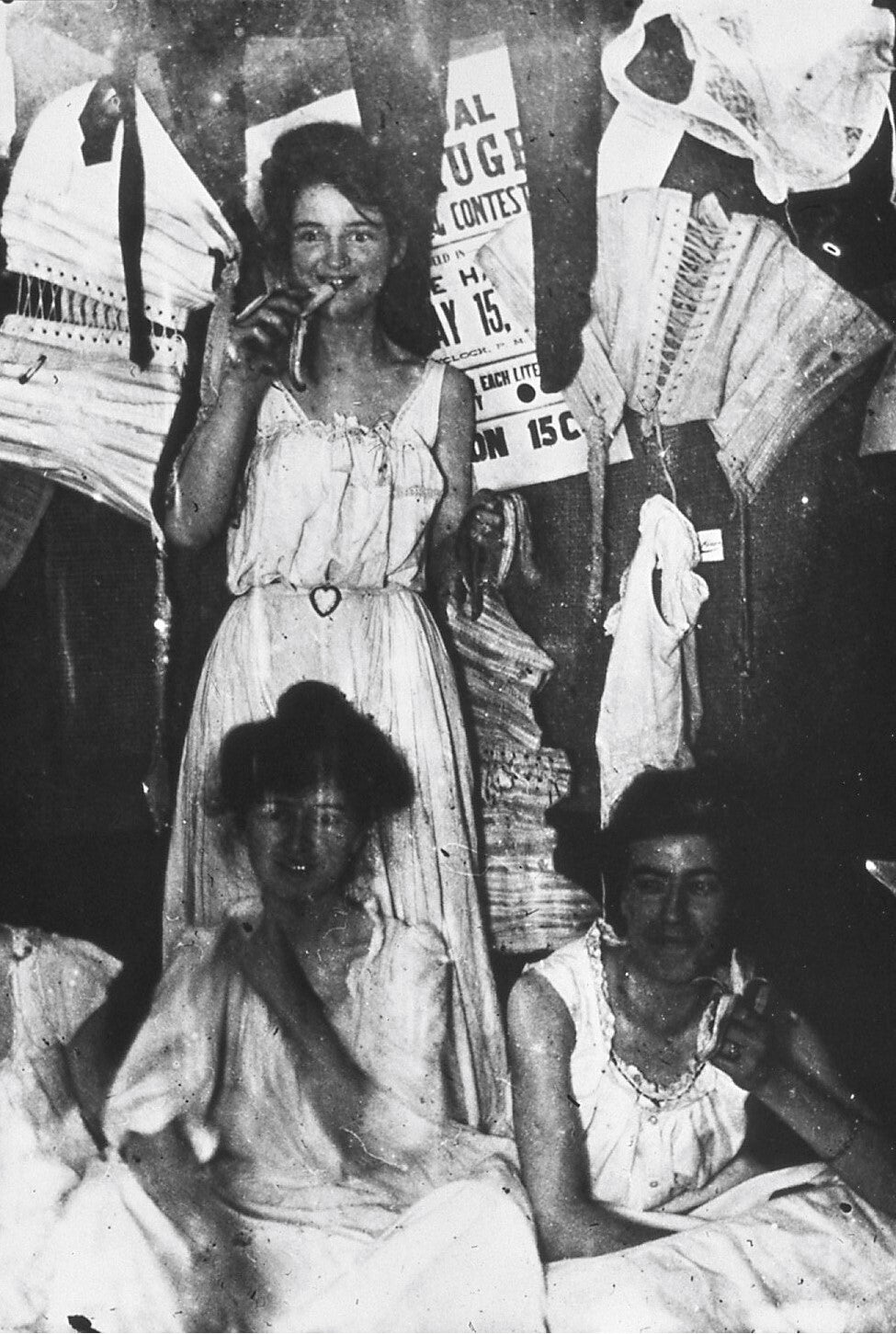 A. Wells Photography - 35mm/135 Slide Film B&W Lot of 20