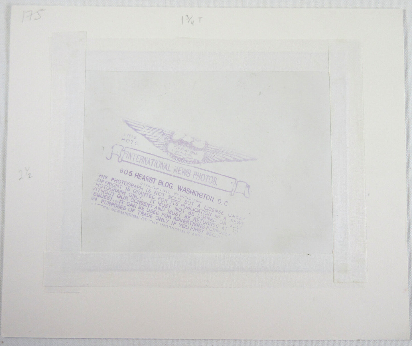 WWII ERA NURSES. 8X10 B&W PRINT IN 11X14 IN ARCHIVAL MAT.