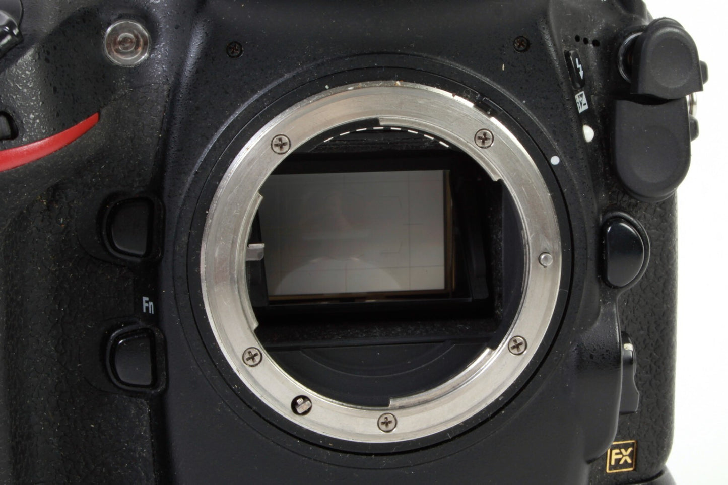Nikon D800 Full Frame Digital Camera w/ 50mm 1.8 Lens & Charger