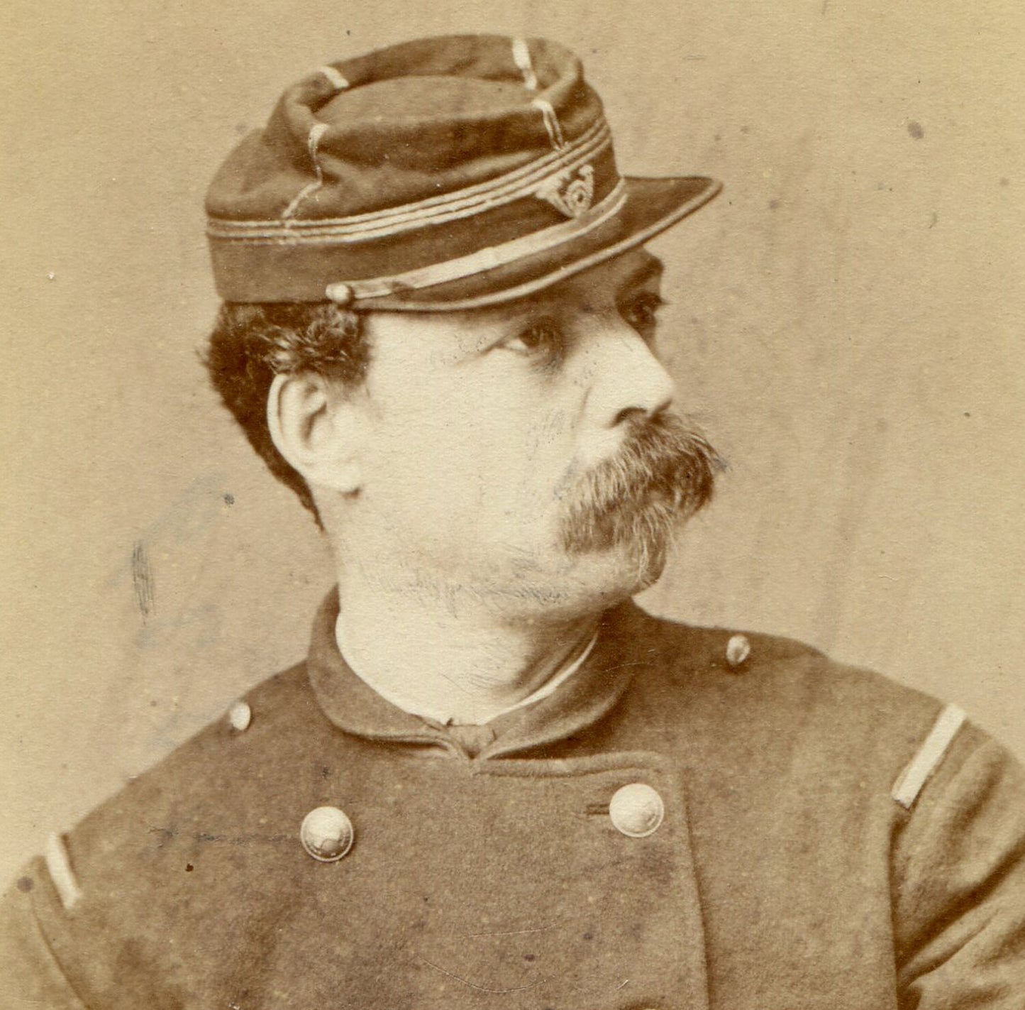 MAN IN MILITARY UNIFORM, AND W/THICK MUSTACHE. CDV. GERMANY.