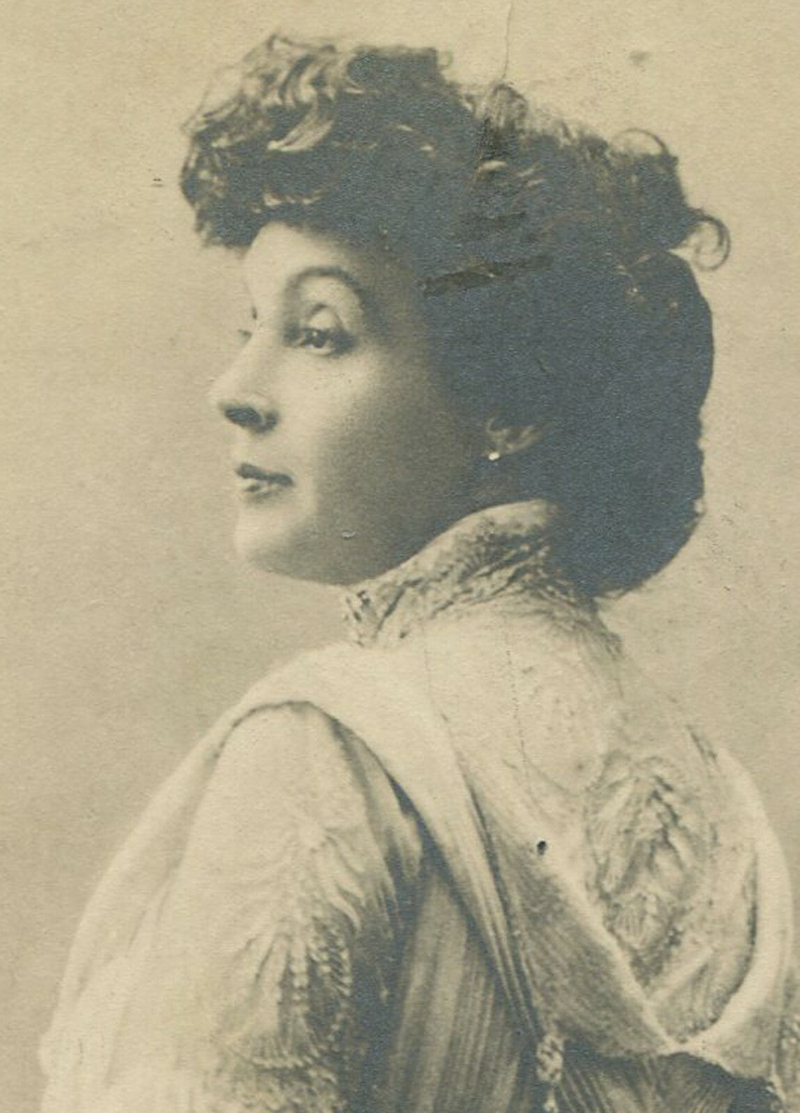 Vintage Gabrielle Réjane Photo Postcard - Original Photo, Sealed, French Actress, Classic Cinema Wall Art