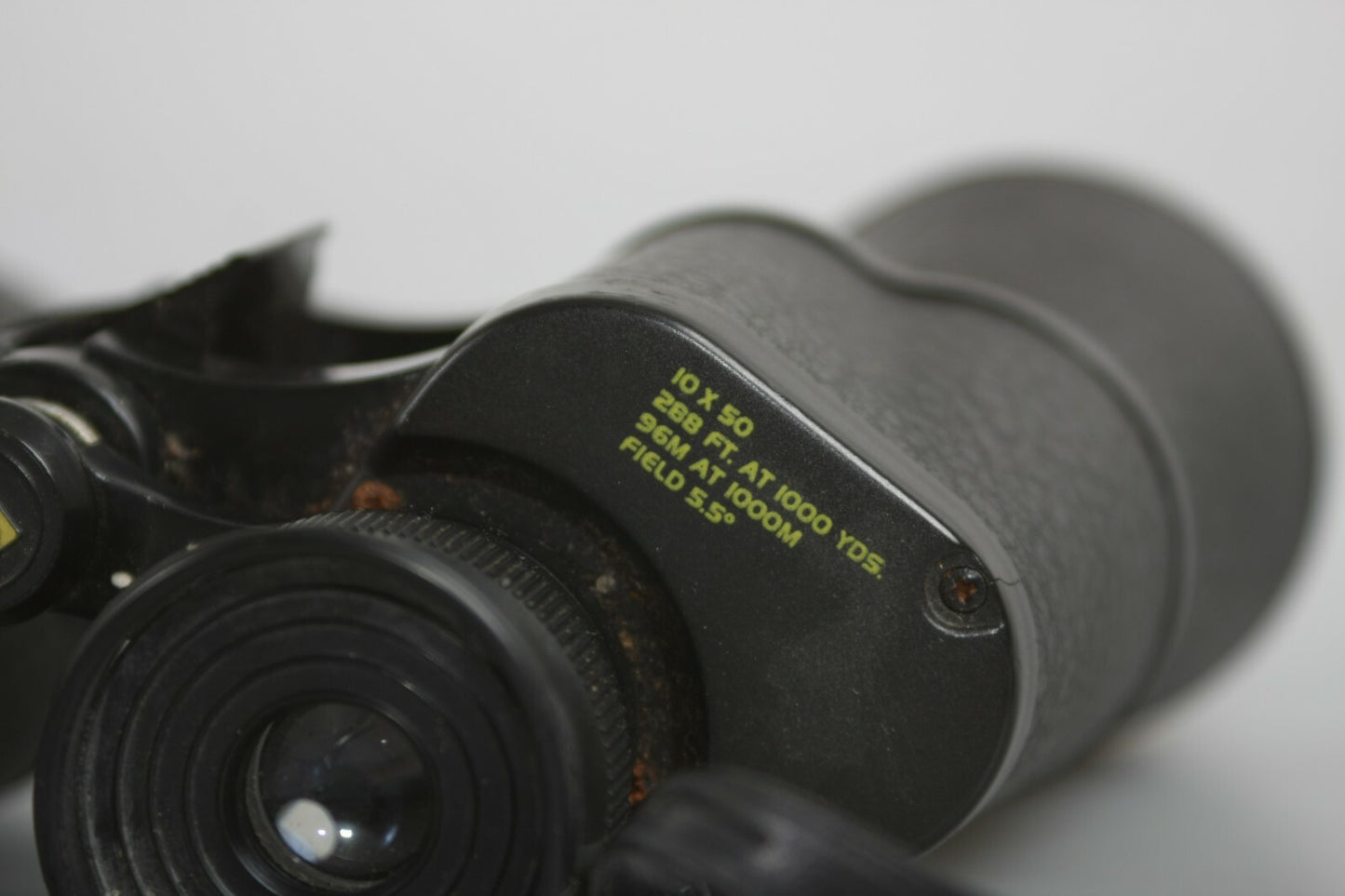 Bushnell 10X50 Binoculars with Case