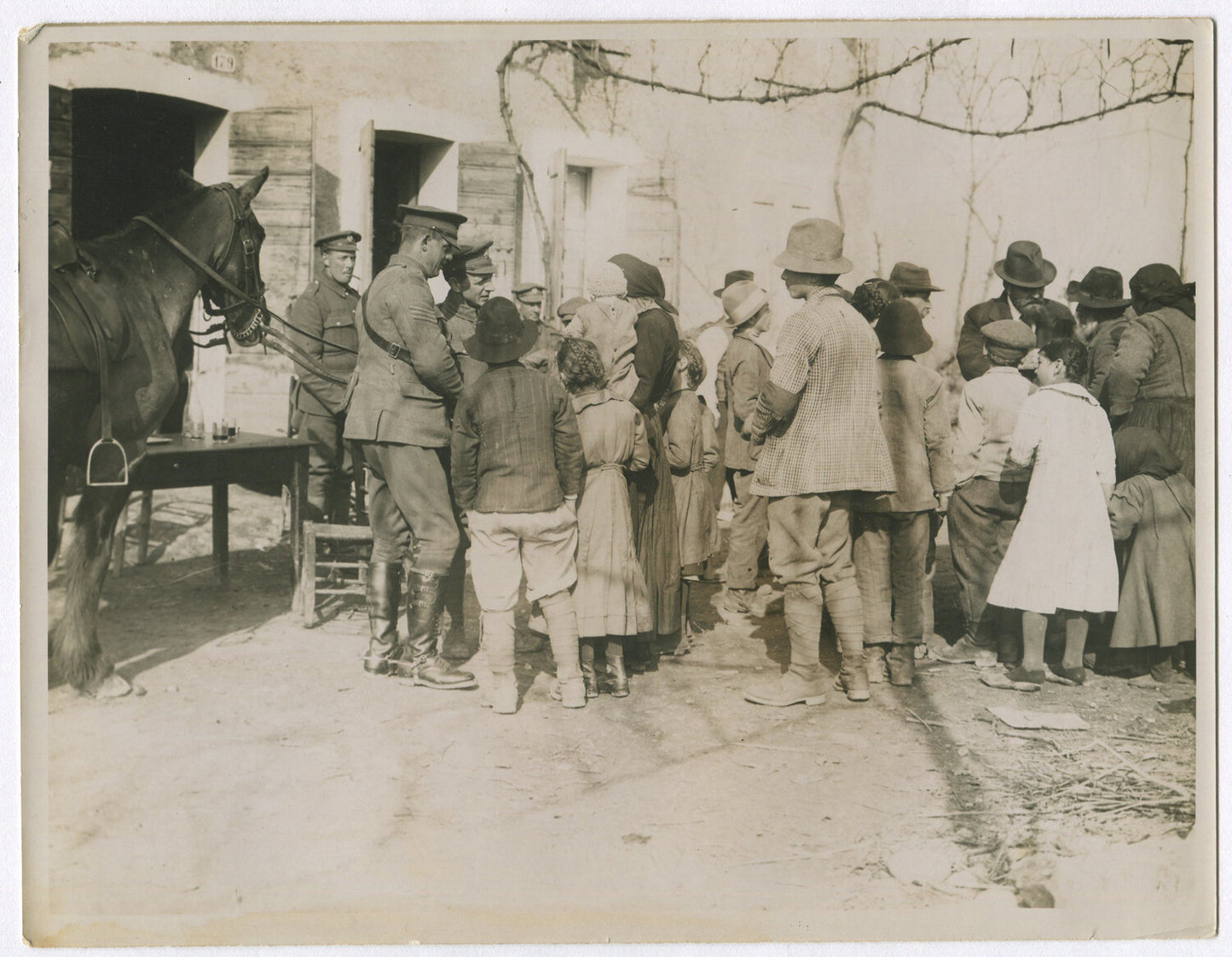 BRITISH TROOPS IN ITALY. WWI.  (8X10 REPRINT)