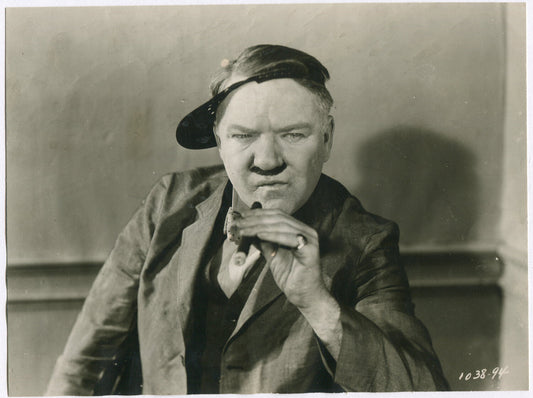 W.C.FIELDS W/CIGAR. MOVIE STILL FROM THE POTTERS. VINTAGE 8X10 B&W.