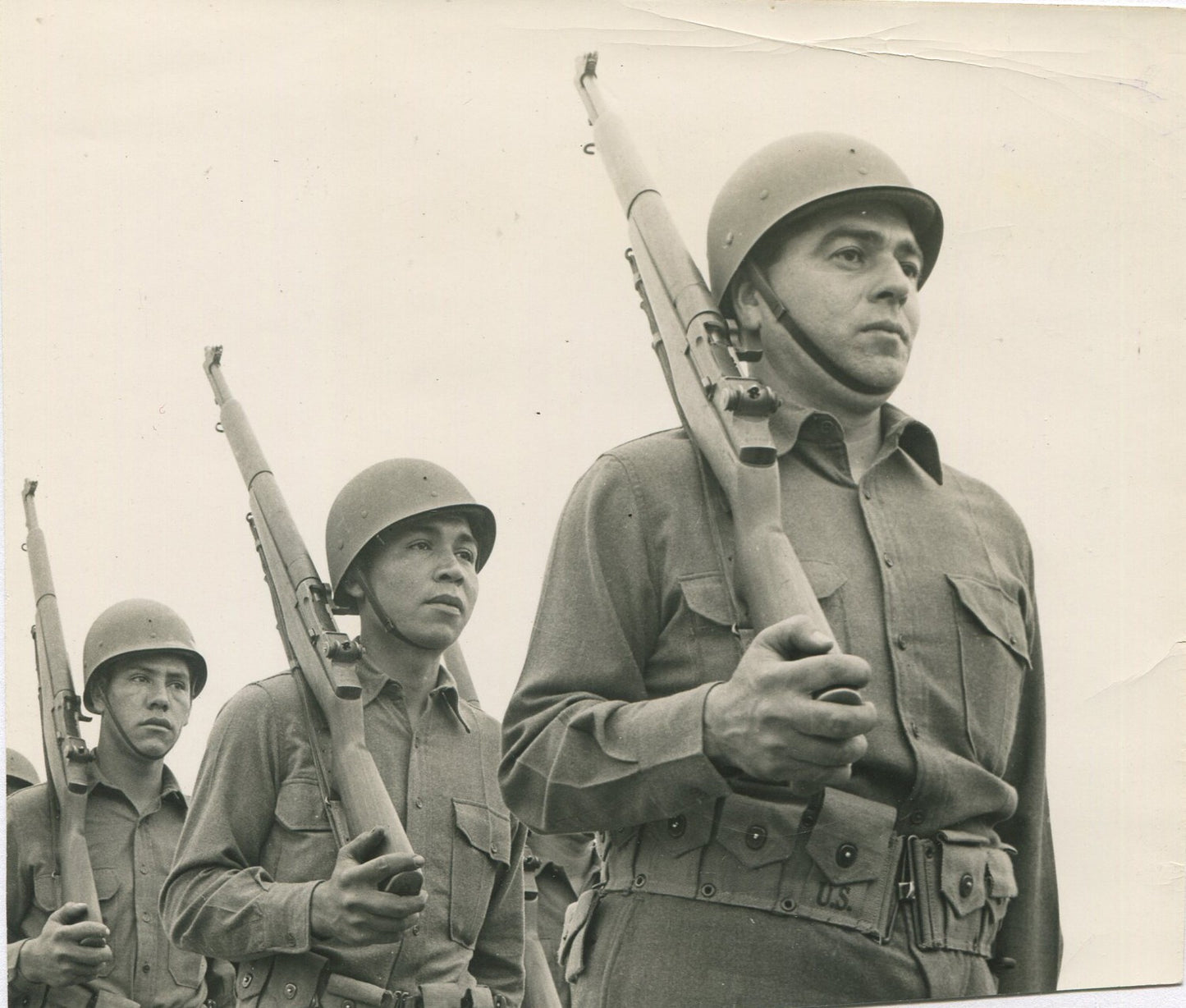 U.S. SOLDIERS MARCHING. WWII. (8X10 REPRINT)