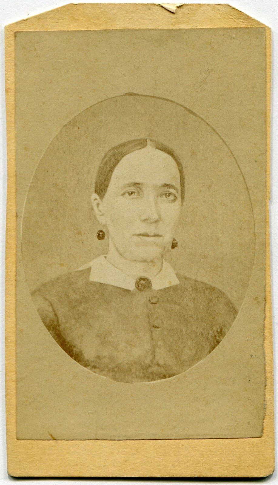WOMAN WITH EARRINGS. CDV.
