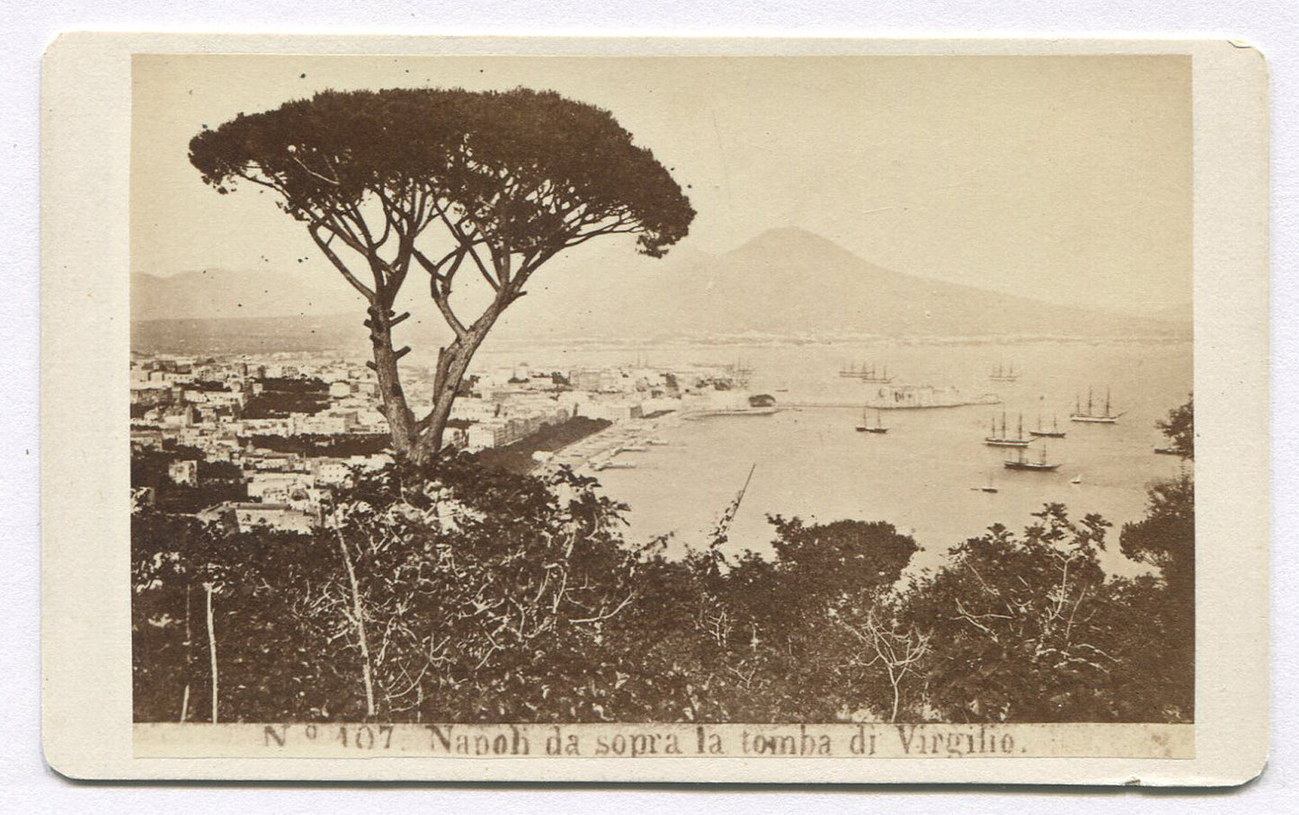 NAPOLI DA SOPRA LA TOMBA DI VIRGILIO. CDV.