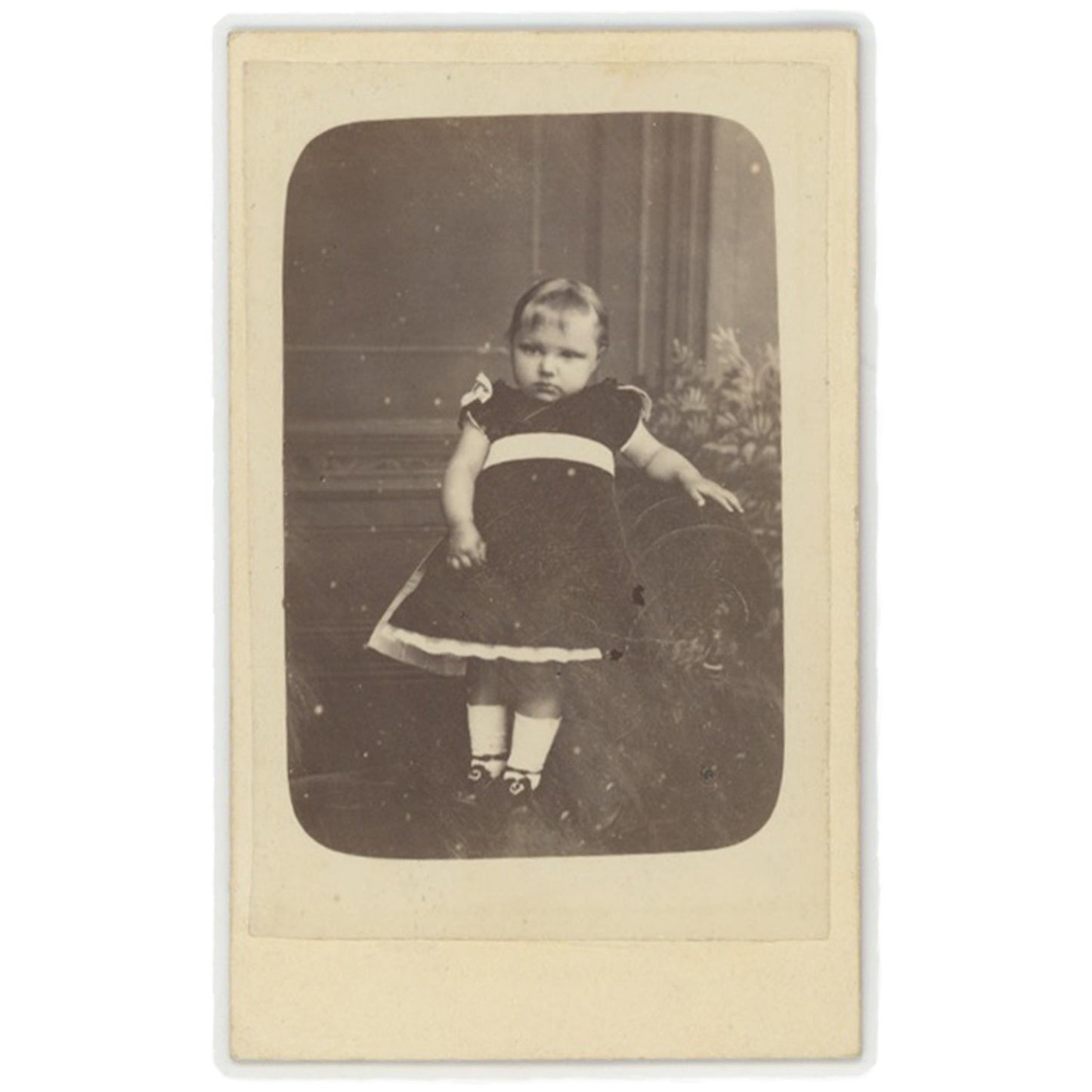 VINTAGE CDV - LITTLE GIRL, NORWICH ENGLAND