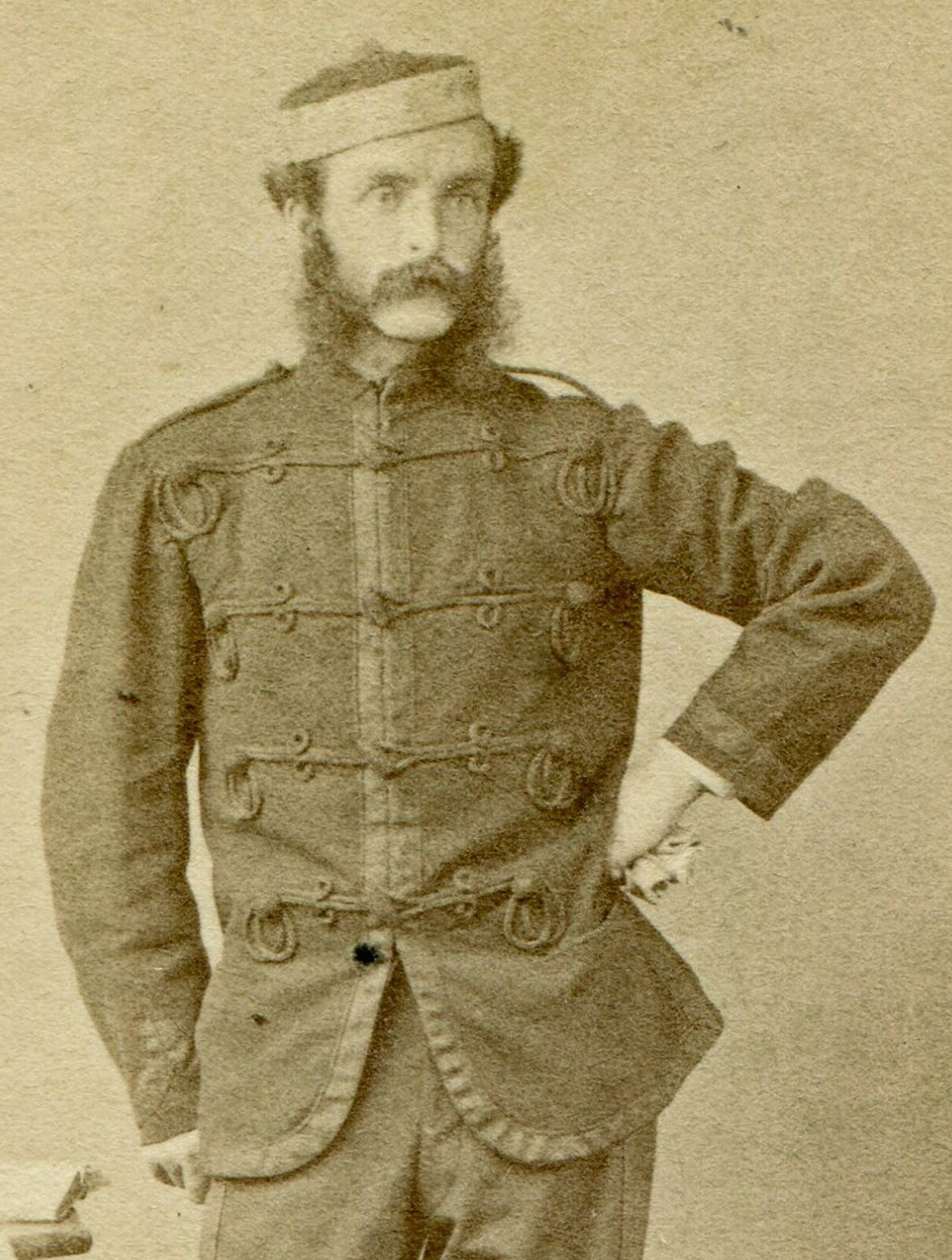 MAN WITH MUTTON CHOPS, ORNATE OUTFIT/UNIFORM. CDV. PORTSMOUTH, ENGLAND.