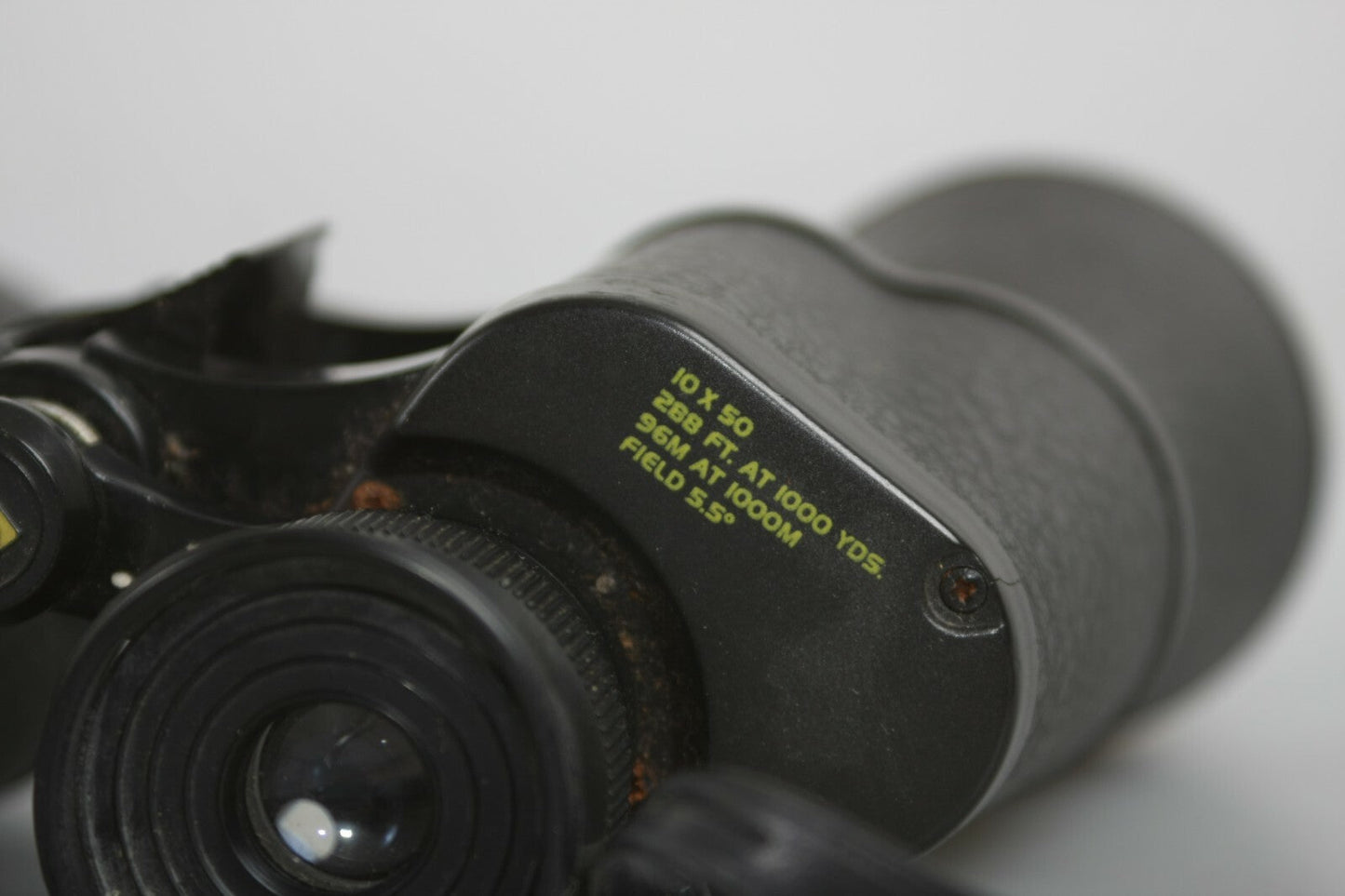 Bushnell 10X50 Binoculars with Case