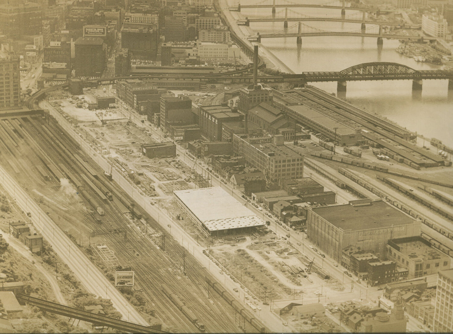 17TH ST.INCLINE/BIGELOW BLVD,RAILYARD, PGH. AERIAL VIEW/GERLACH & KASAK, 1940-60