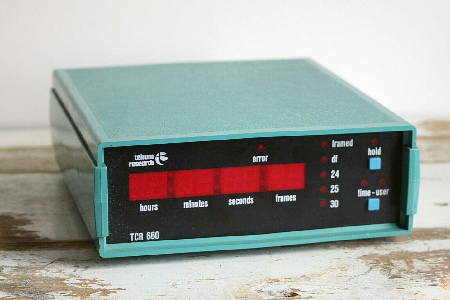 Telecom Research Time Generator TCR 660