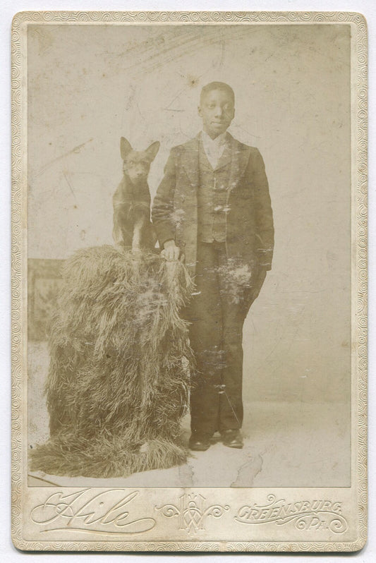 YOUNG AFRICAN AMERICAN TEENAGER POSED WITH PET DOG. CABINET CARD. GREENSBURG, PA.
