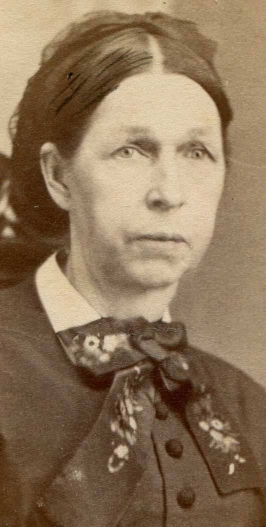 WOMAN, BIG BOW TIE. CDV. CANTON, PA.