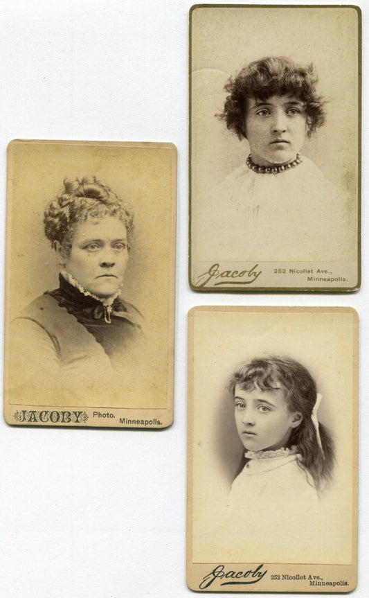 WOMEN, GIRL. CDV 3 SET.