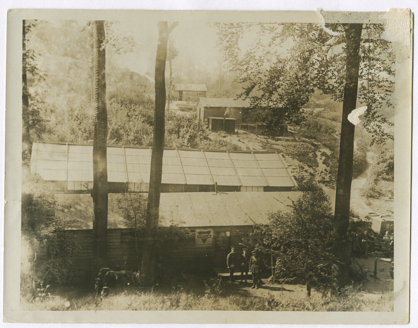 Y.M.C.A. NEAR BRITISH WESTERN FRONT. WWI.  (8X10 REPRINT)