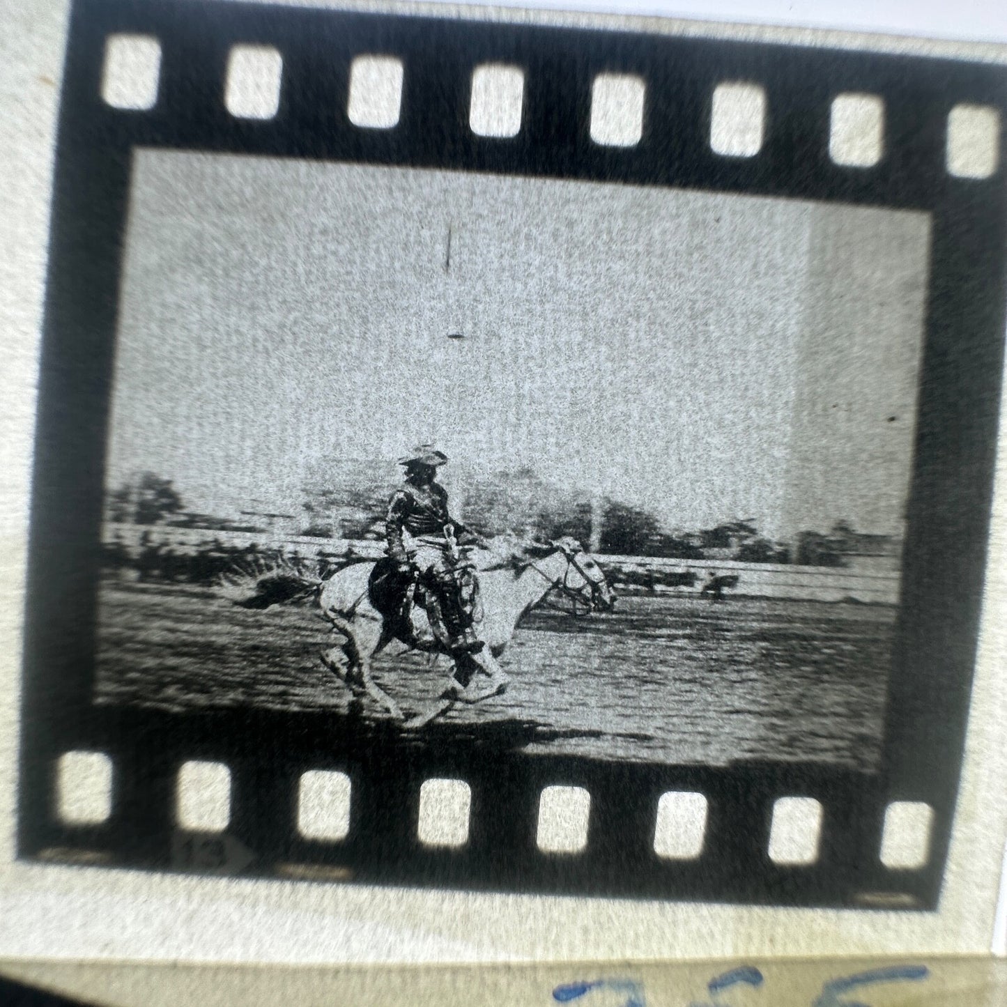 Professional Photography "Famous Photographs" 35mm Unmounted Slides lot of 30