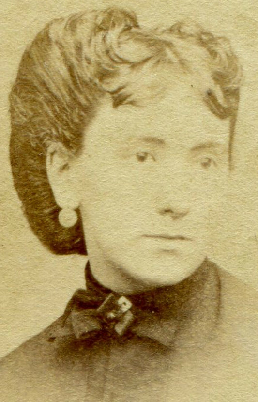 WOMAN W/FASCINATING HAIRSTYLE. CDV. ST. JOHN, NEW BRUNSWICK, CANADA.