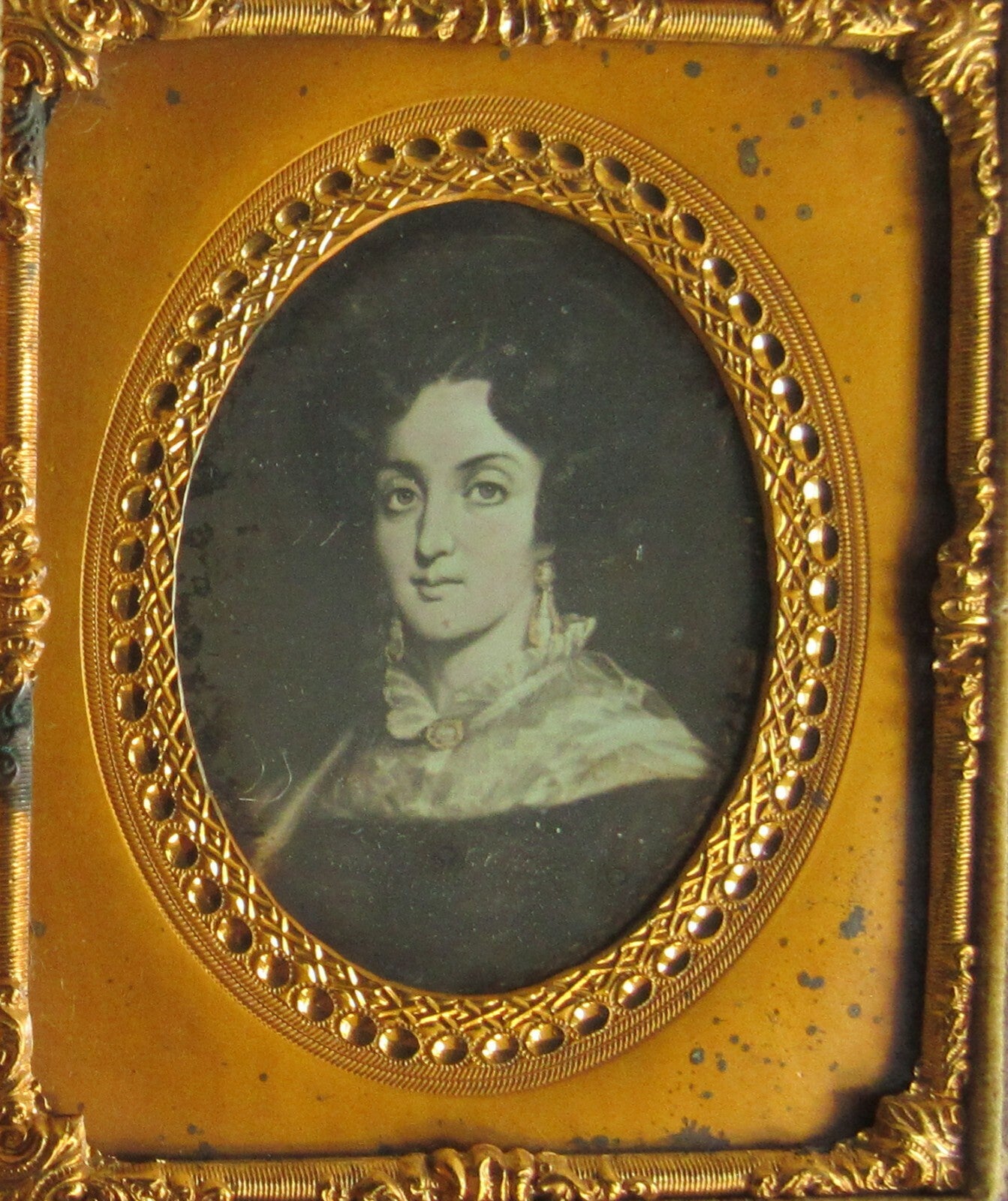 RARE DAGUERREOTYPE OF PAINTING, WOMAN. 6TH PLATE, FULL CASE.