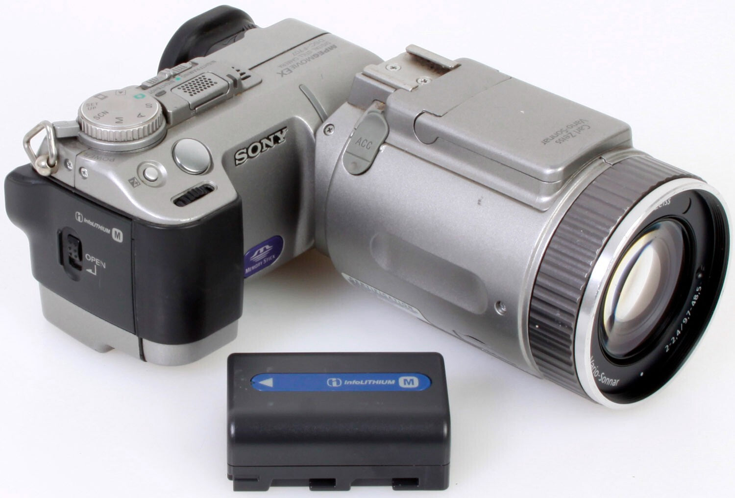 Sony Cyber Shot DSC-F707 Digital Camera 5MP AS IS NOT TESTED