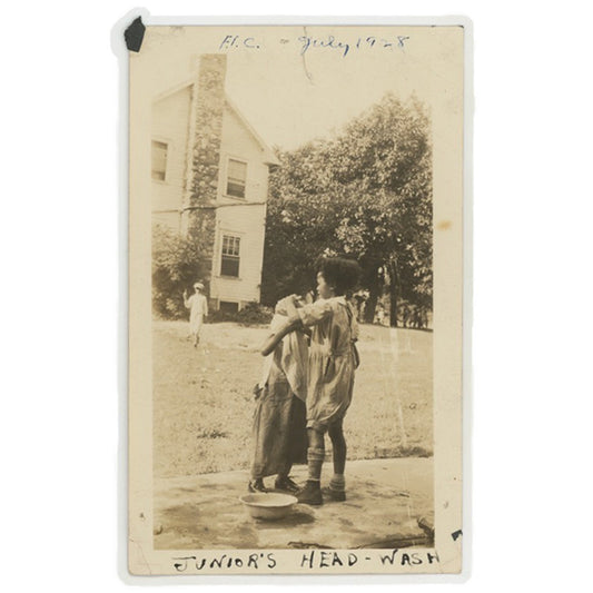 1928 VINTAGE PHOTO - AFRICAN AMERICAN CHILDREN JUNIOR'S HEAD WASH