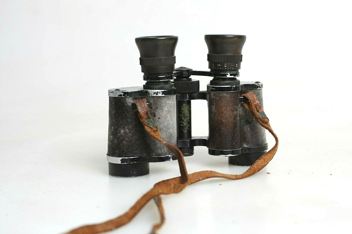 Antique Felag 8x Binoculars #1258 with Case