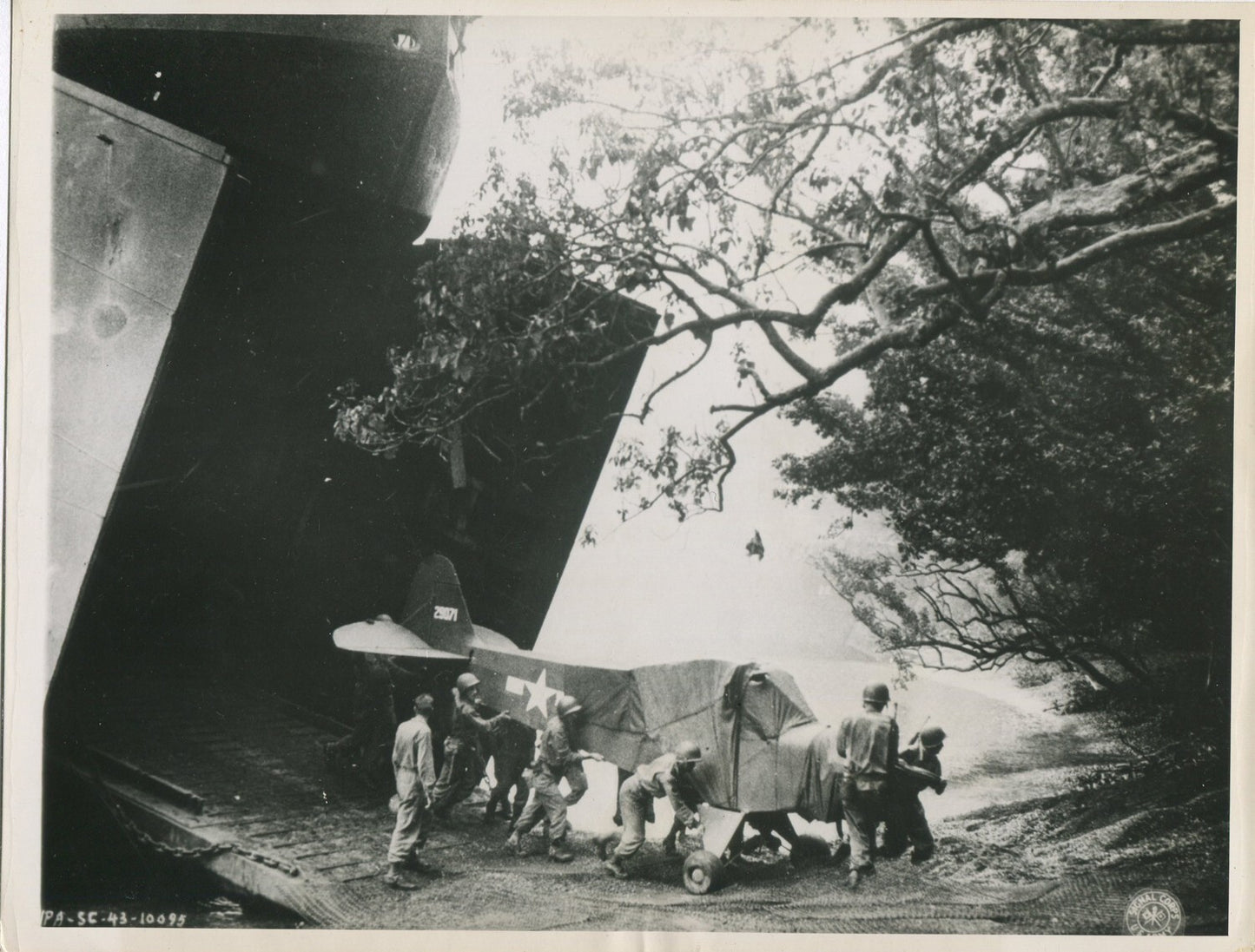 Vintage WWII Saidor New Guinea 8x10 Photo Print: Unloading Cub Plane Artillery