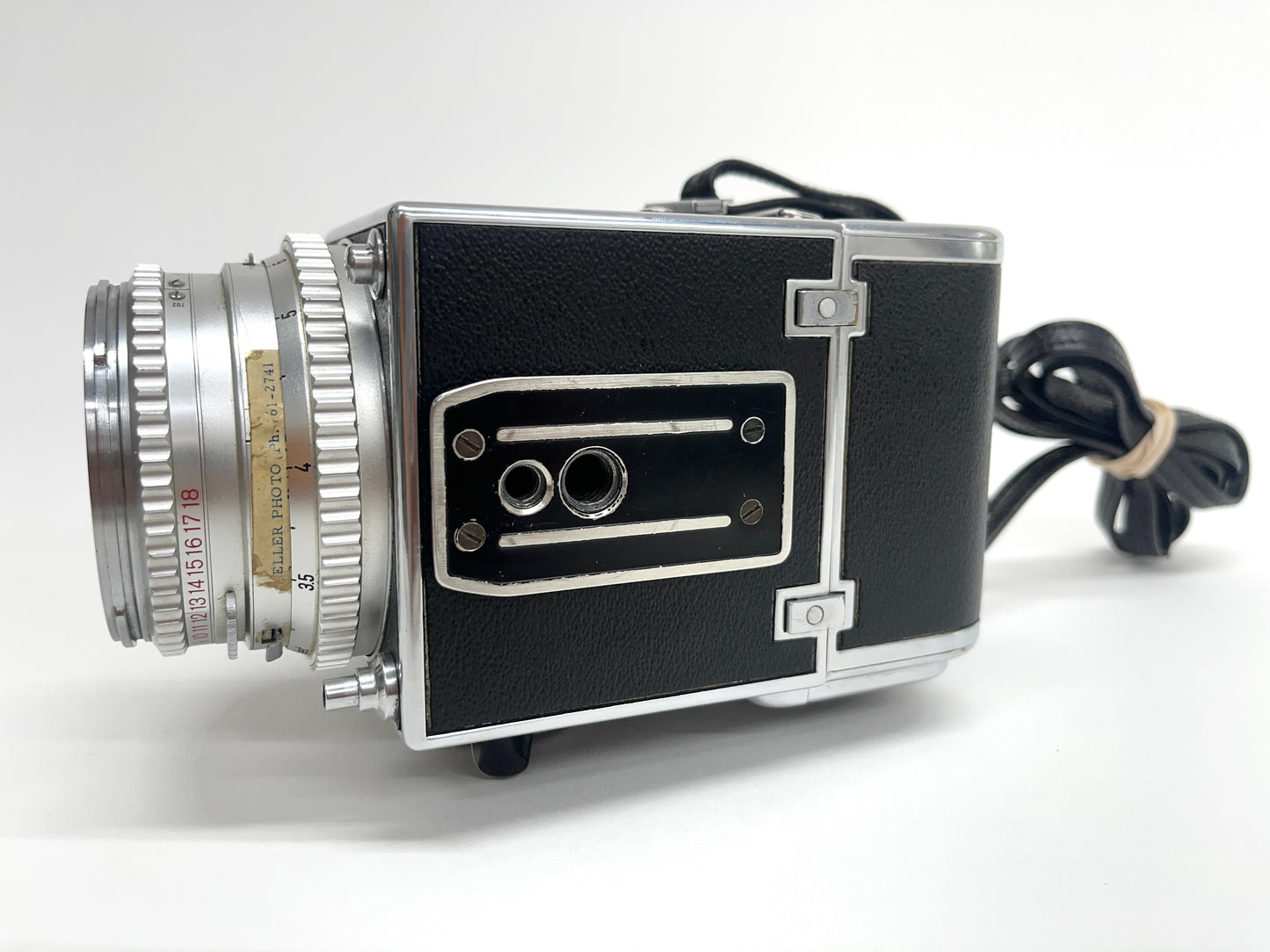 Hasselblad 500c Medium Format Body with 80mm f/2.8 Lens and Prism