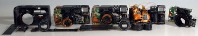 POINT AND SHOOT CAMERA LOT 3 BODIES FOR PARTS