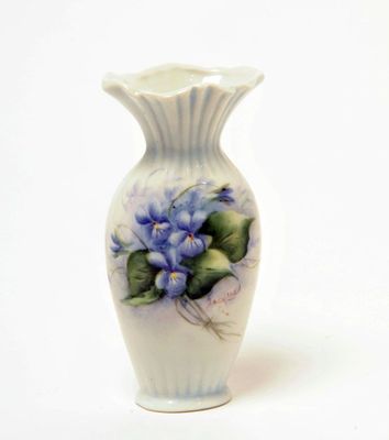 VINTAGE BUD VASE. HAND PAINTED AND SIGNED. JACQUE