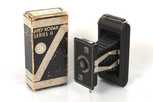 Jiffy Kodak Six-16 Series II Art Deco Camera in Box