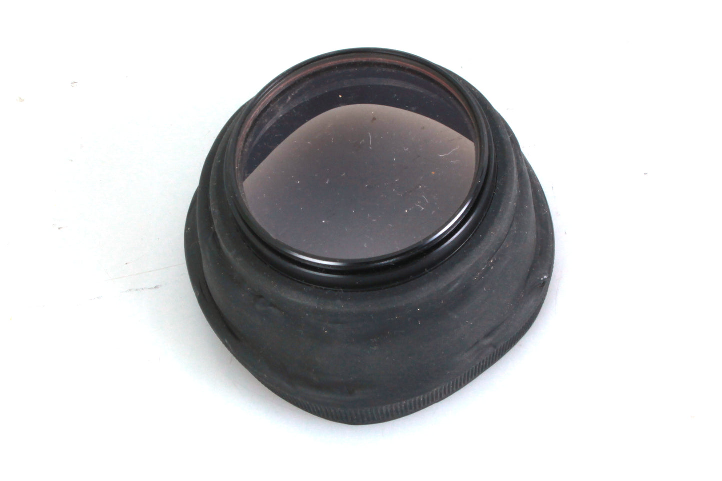 52mm Rubber Lens Hood w/ Sky 1A Filter