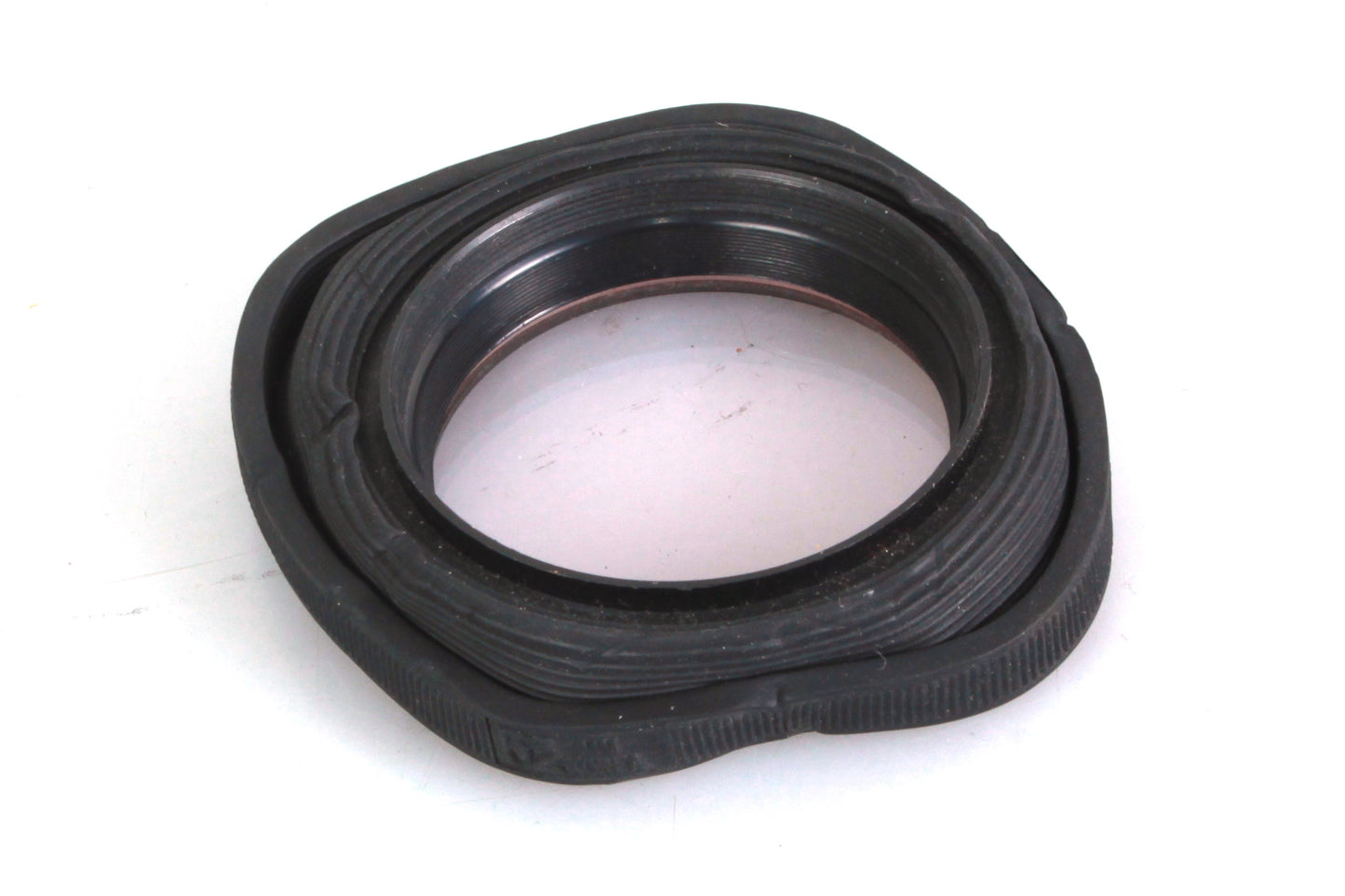 52mm Rubber Lens Hood w/ Sky 1A Filter