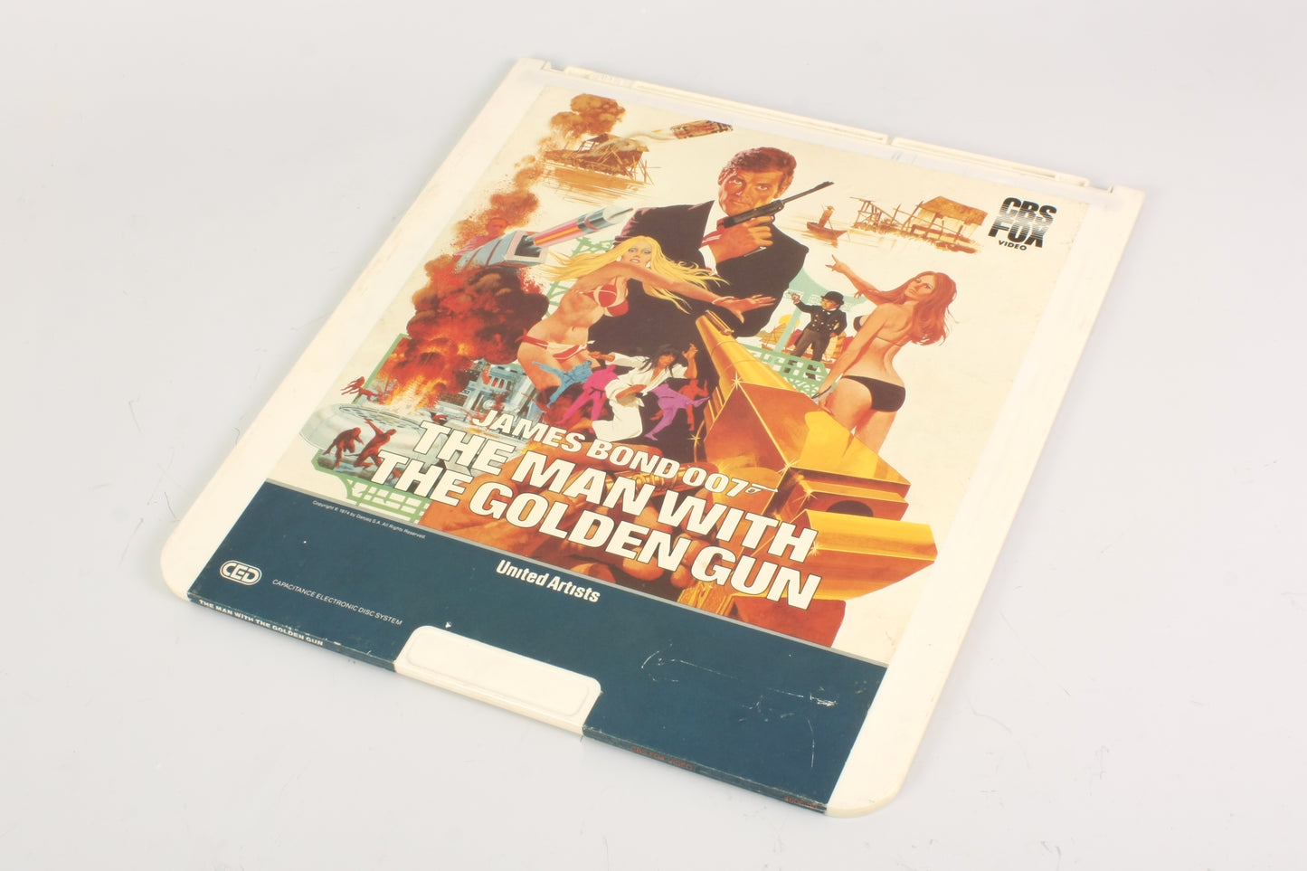 Goldfinger & the Man With the Golden Gun James Bond 007 Set of 2 CED Videodisc