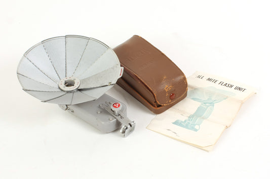 Avigo All-Mite Art Deco Fan Flash W/ Case - Prop/Display
