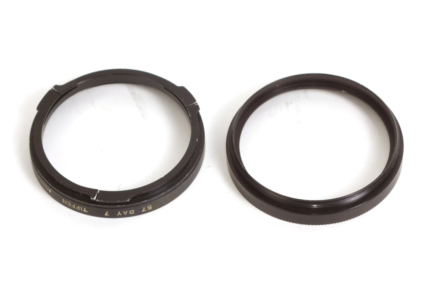 Tiffen 57 Bay 7 Adapter With Retention Ring