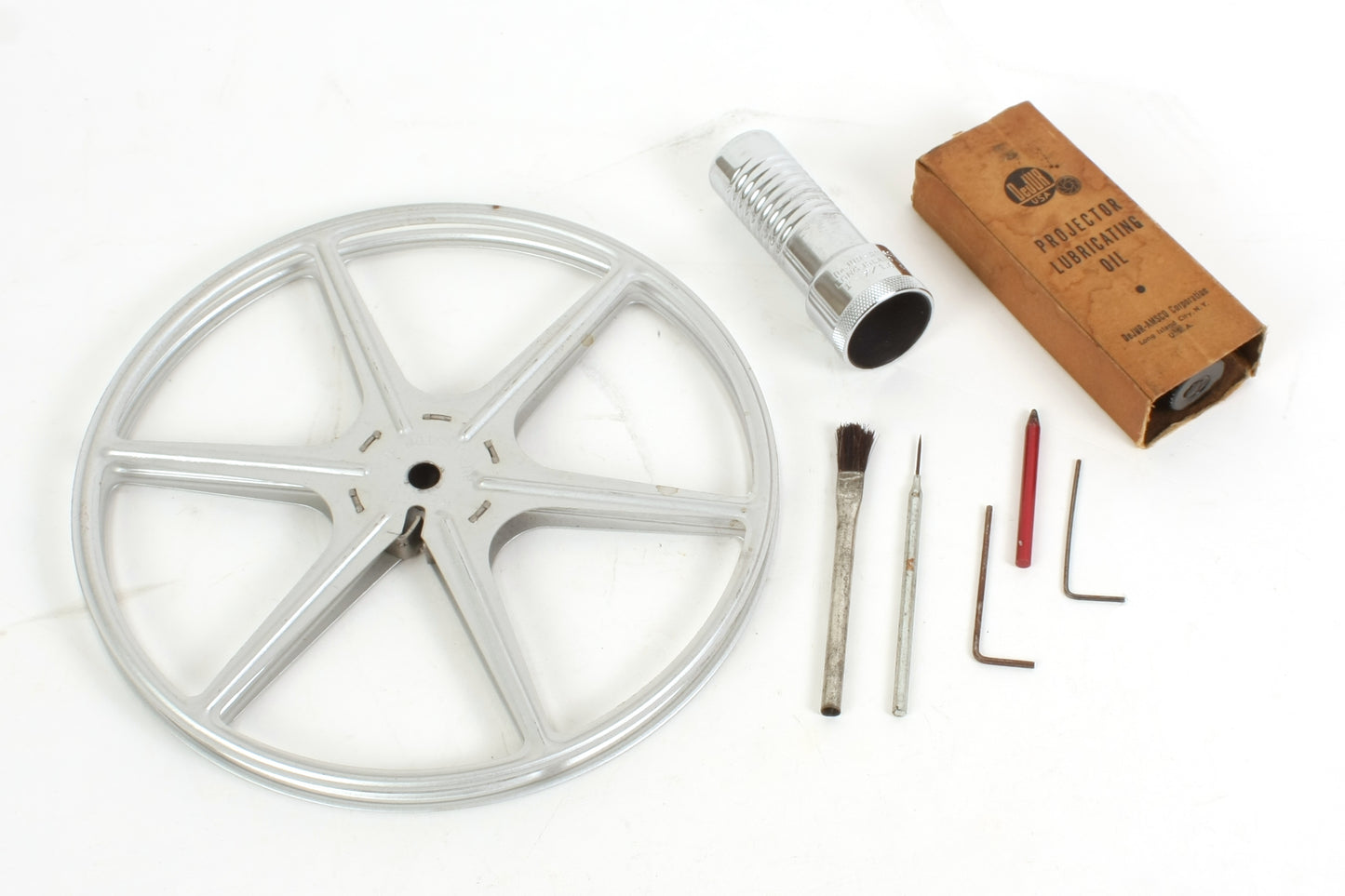 DeJur Model 1000 Art Deco Reg 8mm Movie Projector in Case