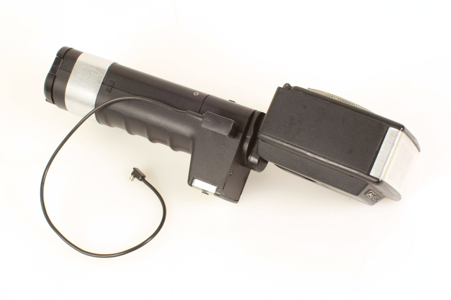 Metz 45 CT-4 Flash Gun With Sync Cable, Camera Bracket, Battery Clip