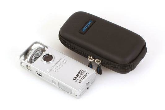 Zoom Q2HD Handy Video & Audio Recorder With Protective Case