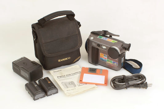 Sony MVC-FD73 0.3mp Mavica Digital Camera W/ Charger, Manual, 2 Batteries