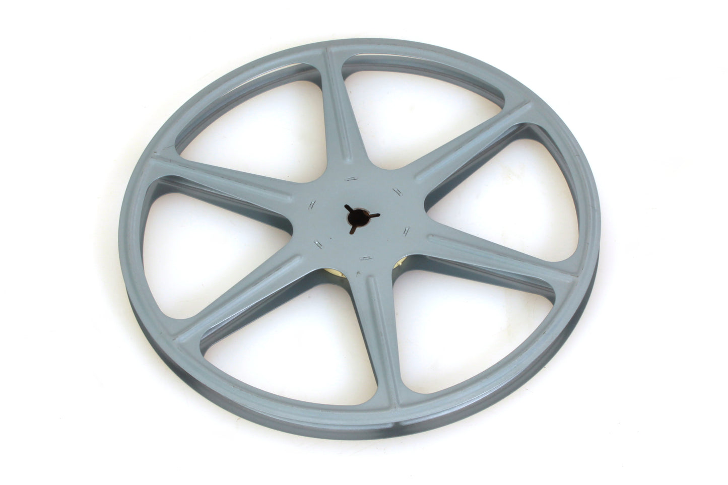 Movie Reel Regular 8 400ft & Can Metal