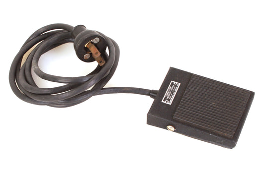 Omega Enlarger Linemaster Treadlite Foot Switch 125-250V AC 1/6HP 125V AC