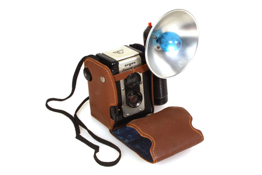Argus Seventy-five Art Deco Camera w/ Flash & Case