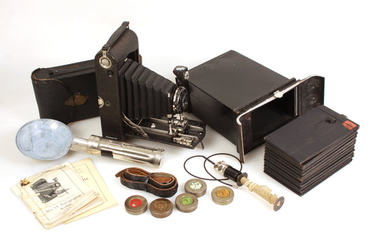 No. 3A Autographic Kodak Special Model B Outfit/Case/Flash/6 Film Holders/Filter