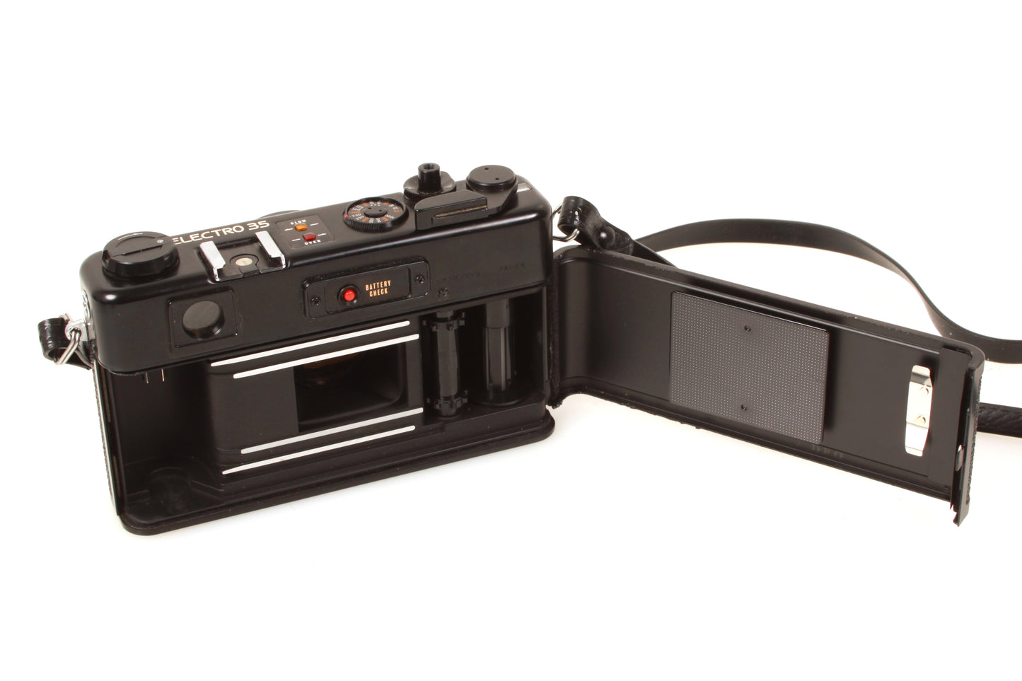 Yashica Electro 35 Rangefinder Camera Black w/ Case Strap Manual