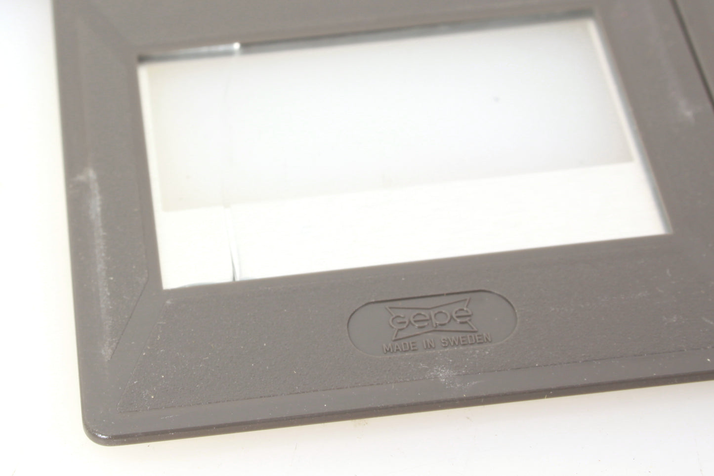 Gepe 35mm Glass Slide Mounts w/ Multi Style Openings