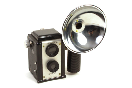 Vintage Sunbeam Six Twenty Twin Lens Camera w/ Flash 1950s