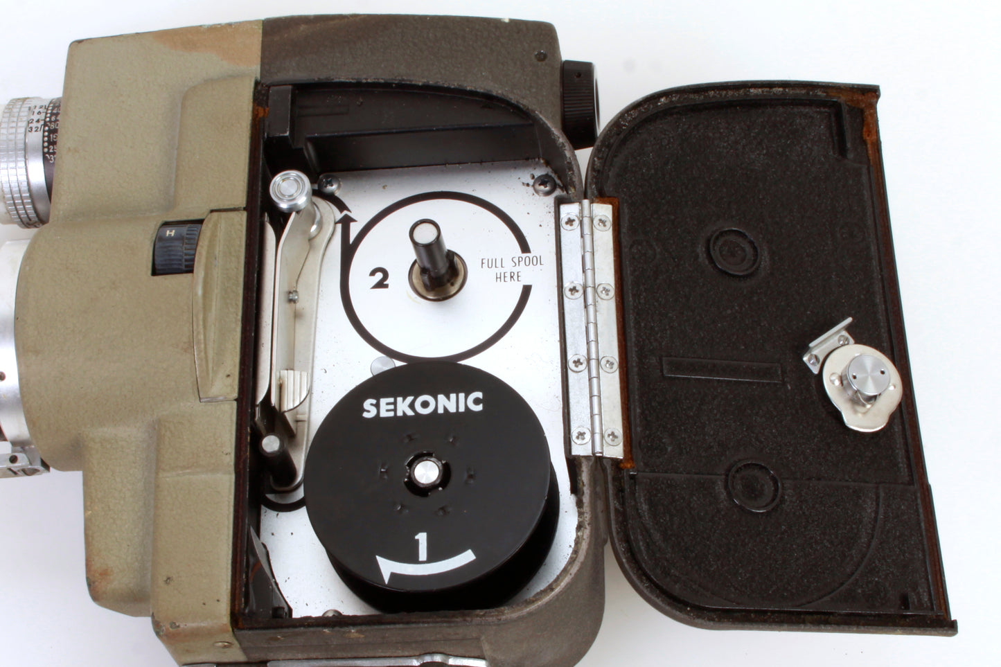 Sekonic Micro-Eye De Luxe 53 SIR Camera with 1:1.8 f=11.5-32mm Zoom Lens