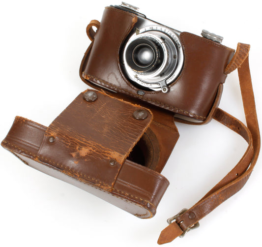 Vintage Art Deco Detrola Film Camera w/ Orig Lens Hood & Leather Case Tested